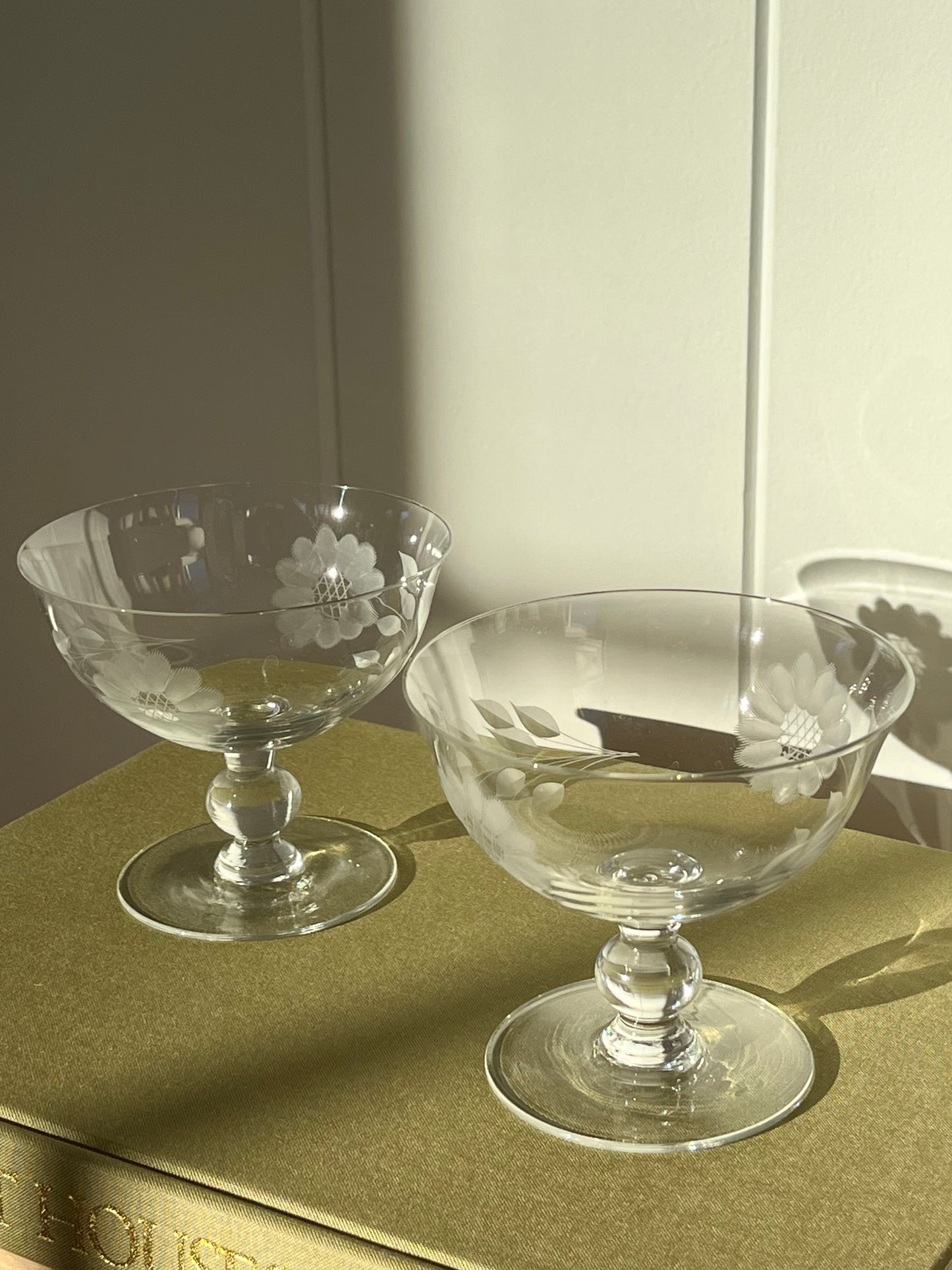 vintage dainty floral coupes